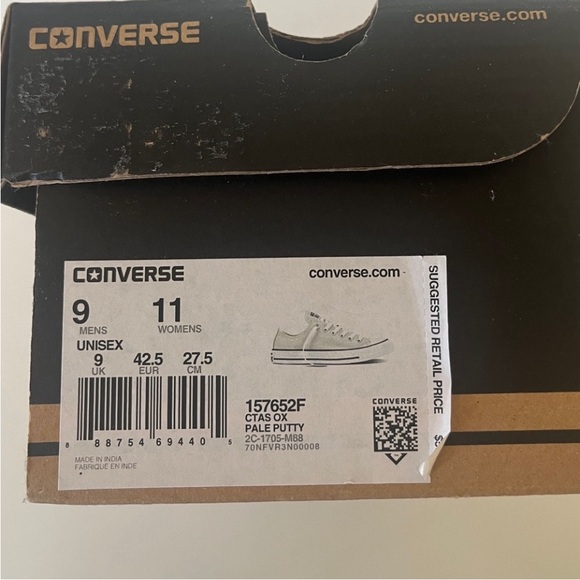 Converse Chuck Taylor All Star low top canvas sneakers Sz 11 - Picture 8 of 9